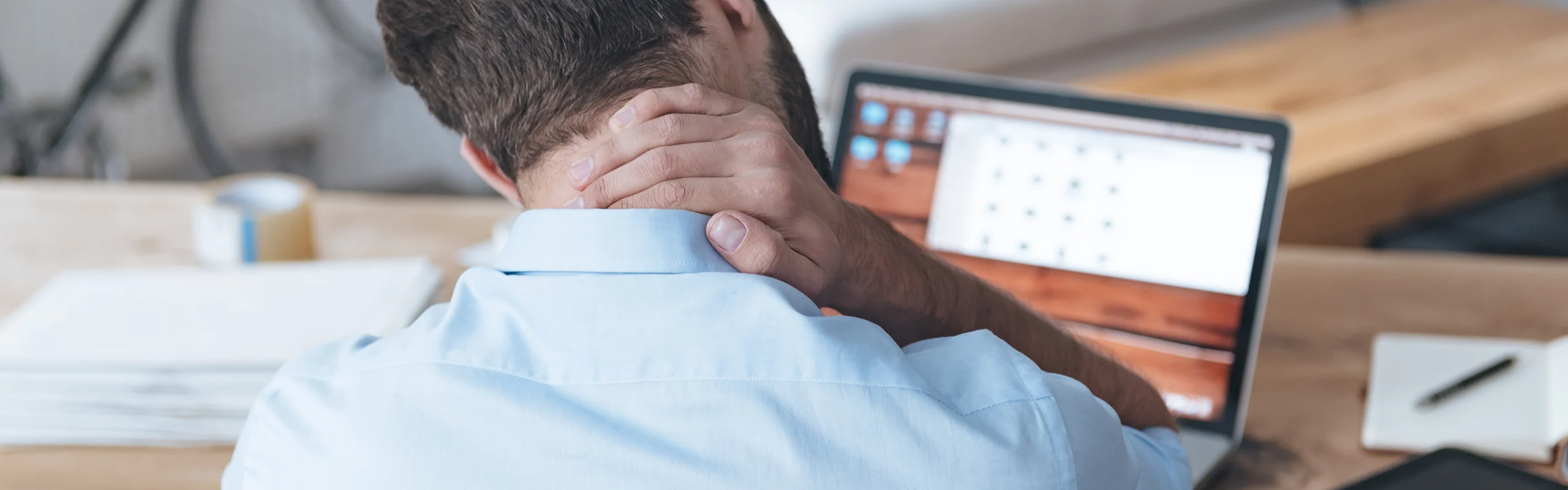 dolore cervicale postura scorretta computer